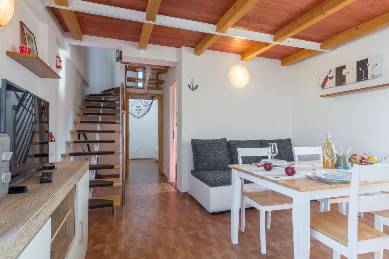 Apartments Miocic Razanac Luaran gambar